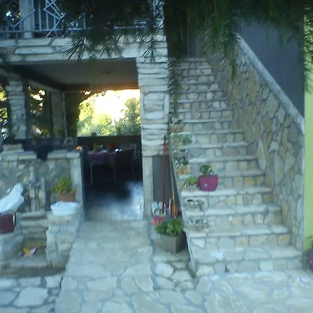 Apartament Dino