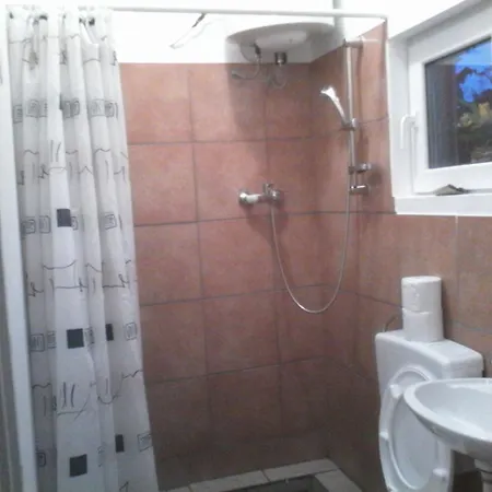 Apartament Dino Gornji Karin