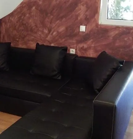 Apartament Dino *