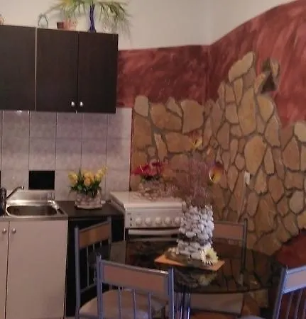 Apartament Dino