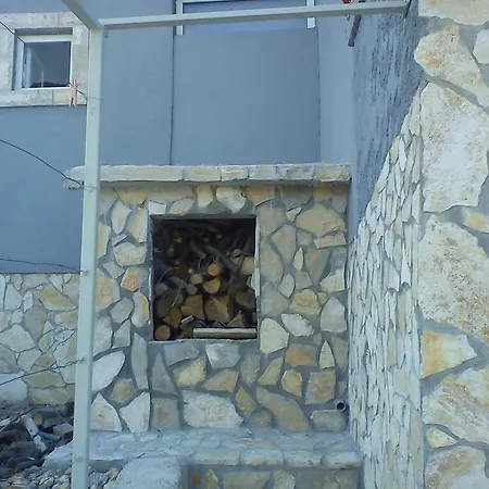 Dino Apartament